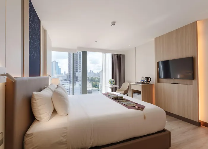 Sz Canalside 4*